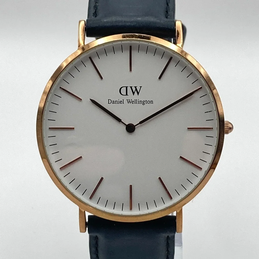 Daniel Wellington Men's Watch 41mm Rose Gold Tone Leather 30M New Battery 8.75